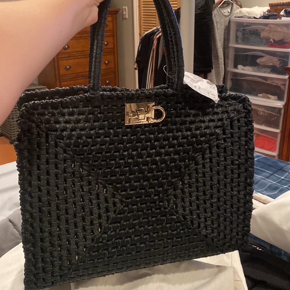 Salvatore Ferragamo Gancini Raffia